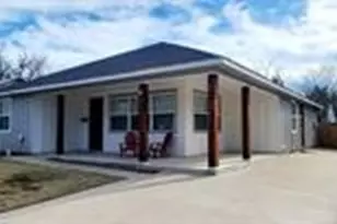 1709 Sycamore, Commerce, TX 75428 - Photo 2