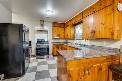 1447 Gillette Street, Dallas, TX 75217 - Photo 6