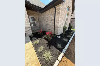 192 Lakeview Circle, Pilot Point, TX 76258 - Photo 4