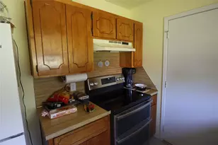 39 Oakcrest Dr, Ranger, TX 76470 - Photo 10