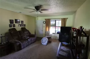 39 Oakcrest Dr, Ranger, TX 76470 - Photo 8