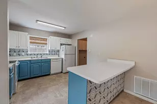 4013 Cherokee Ct, Granbury, TX 76048 - Photo 12