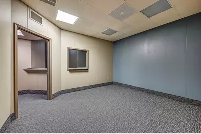 601 S Clay Street #103, Ennis, TX 75119 - Photo 4