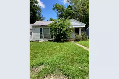 253 Graham Avenue, Bonham, TX 75418 - Photo 1