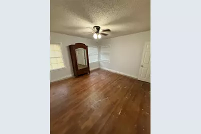 709 Highland Drive, Palestine, TX 75801 - Photo 8