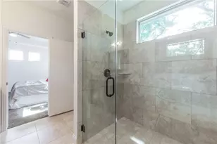 10105 Budtime Ln, Dallas, TX 75217 - Photo 22