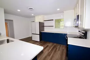 1323 Morado St, Graham, TX 76450 - Photo 6