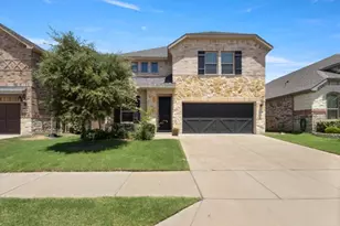 2316 Willow Garden Dr, Little Elm, TX 75068 - Photo 2