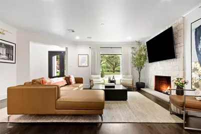 4629 Mockingbird Lane, Highland Park, TX 75209 - Photo 4