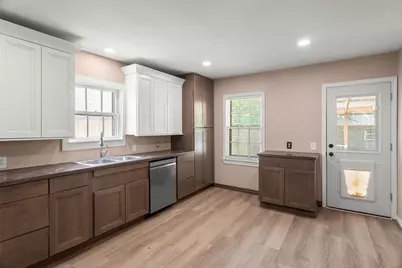 414 W Doyle Street, Granbury, TX 76048 - Photo 18