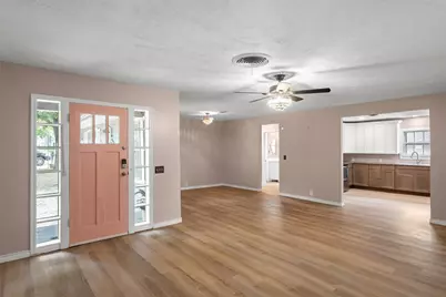 414 W Doyle Street, Granbury, TX 76048 - Photo 32