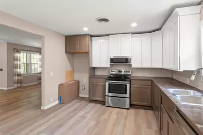 414 W Doyle Street, Granbury, TX 76048 - Photo 20