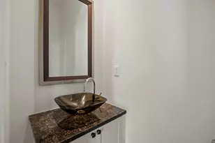 3200 Ross Ave, Dallas, TX 75204 - Photo 12