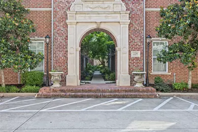 3200 Ross Avenue #22, Dallas, TX 75204 - Photo 1