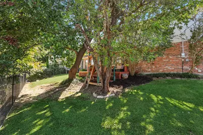 2005 Ridgemont Court, Arlington, TX 76012 - Photo 34