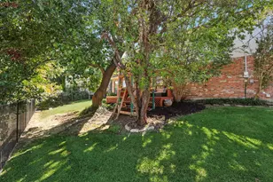 2005 Ridgemont Ct, Arlington, TX 76012 - Photo 34