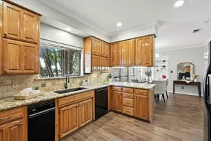 2005 Ridgemont Ct, Arlington, TX 76012 - Photo 12