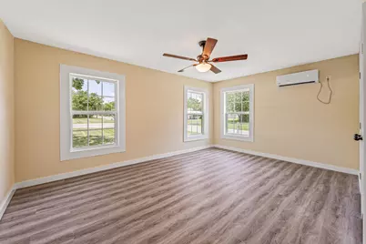 690 S Fifth Avenue, Stephenville, TX 76401 - Photo 12