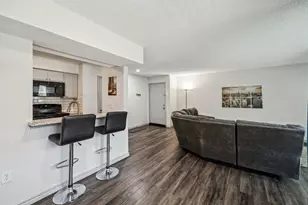 6050 Melody Ln, Dallas, TX 75231 - Photo 6