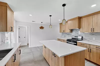 1105 Ryan Avenue, Carrollton, TX 75006 - Photo 2