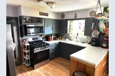 507 S Colorado Street, Whitney, TX 76692 - Photo 6