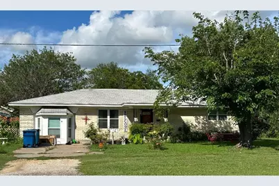 507 S Colorado Street, Whitney, TX 76692 - Photo 2