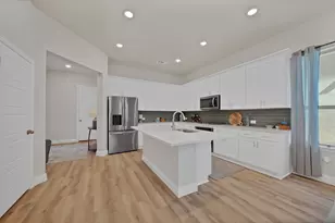 437 Waterscape Dr, Hickory Creek, TX 75065 - Photo 10