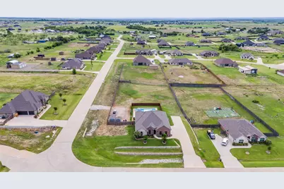 230 Highgate Drive, Venus, TX 76084 - Photo 4