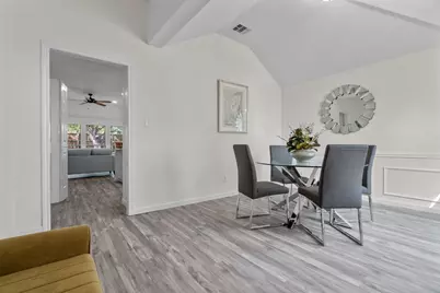 2145 Chapman Drive, Carrollton, TX 75010 - Photo 10