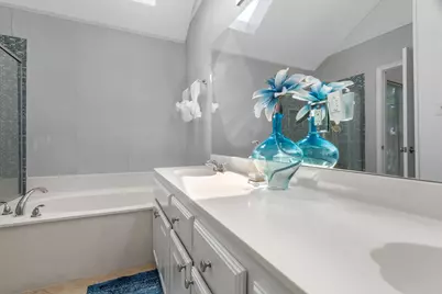 2145 Chapman Drive, Carrollton, TX 75010 - Photo 28