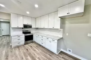 1004 Oak St, Sweetwater, TX 79556 - Photo 8