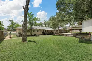 631 N Robinson Dr, Robinson, TX 76706 - Photo 20