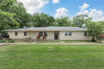 631 N Robinson Drive, Robinson, TX 76706 - Photo 2