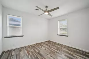 3736 Layton Ave, Haltom City, TX 76117 - Photo 18