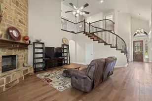 153 Pinewood Ave, Red Oak, TX 75154 - Photo 6