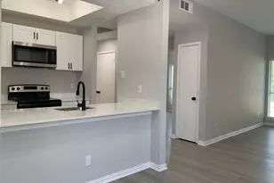 8601 Park Ln, Dallas, TX 75231 - Photo 8