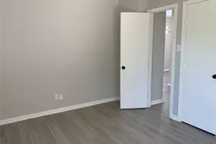 8601 Park Ln, Dallas, TX 75231 - Photo 18