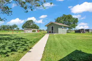 18481 Elm Creek Rd, Moody, TX 76557 - Photo 22