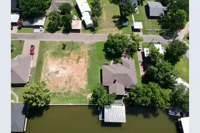 2008 Ports O Call Court, Granbury, TX 76048 - Photo 4