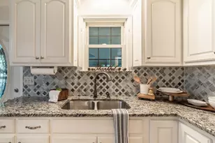 3719 Eutopia St, Greenville, TX 75401 - Photo 6