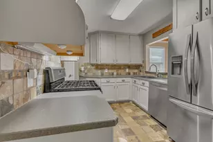 11502 Rupley Ln, Dallas, TX 75218 - Photo 10