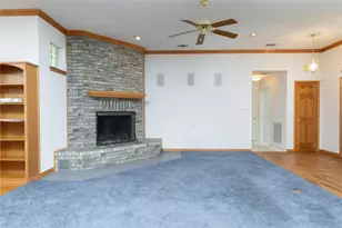 331 Co Rd 3418, Bridgeport, TX 76426 - Photo 8
