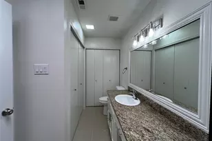 4777 Cedar Springs Rd, Dallas, TX 75219 - Photo 16