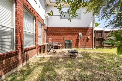 2120 Valley Falls Avenue, Mesquite, TX 75181 - Photo 16