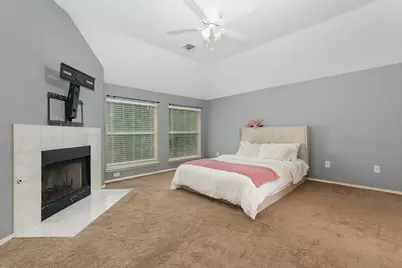 2120 Valley Falls Avenue, Mesquite, TX 75181 - Photo 6