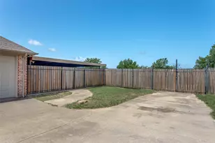 13009 Charlotte Ann Ln, Haslet, TX 76052 - Photo 30