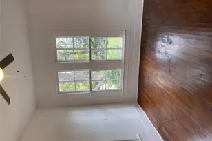 221 N Henderson St, Rusk, TX 75785 - Photo 2