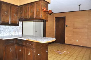 295 County Rd 2100, Meridian, TX 76665 - Photo 22