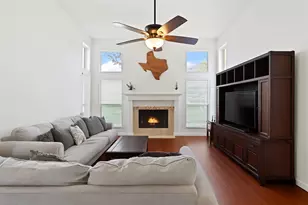 1213 Greendale Dr, Bedford, TX 76022 - Photo 8