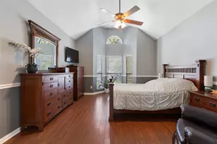 1213 Greendale Dr, Bedford, TX 76022 - Photo 12